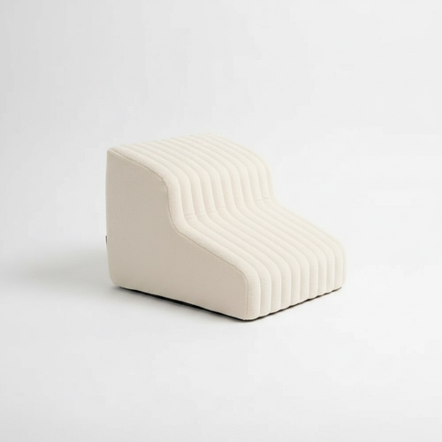 Lapside dog stairs, product shot on a neutral background